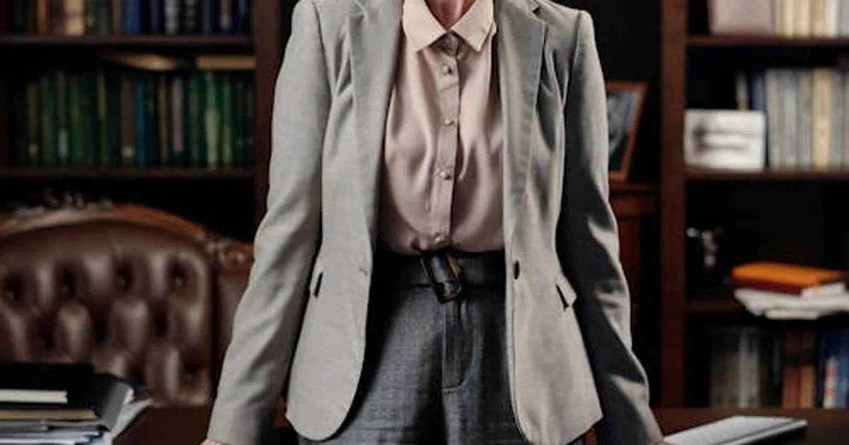 ROC Late Filing Penalty: How Much You Pay and How to Calculate